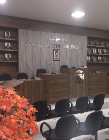 8C5769F9-0017-4D23-BC59-F26102457D00